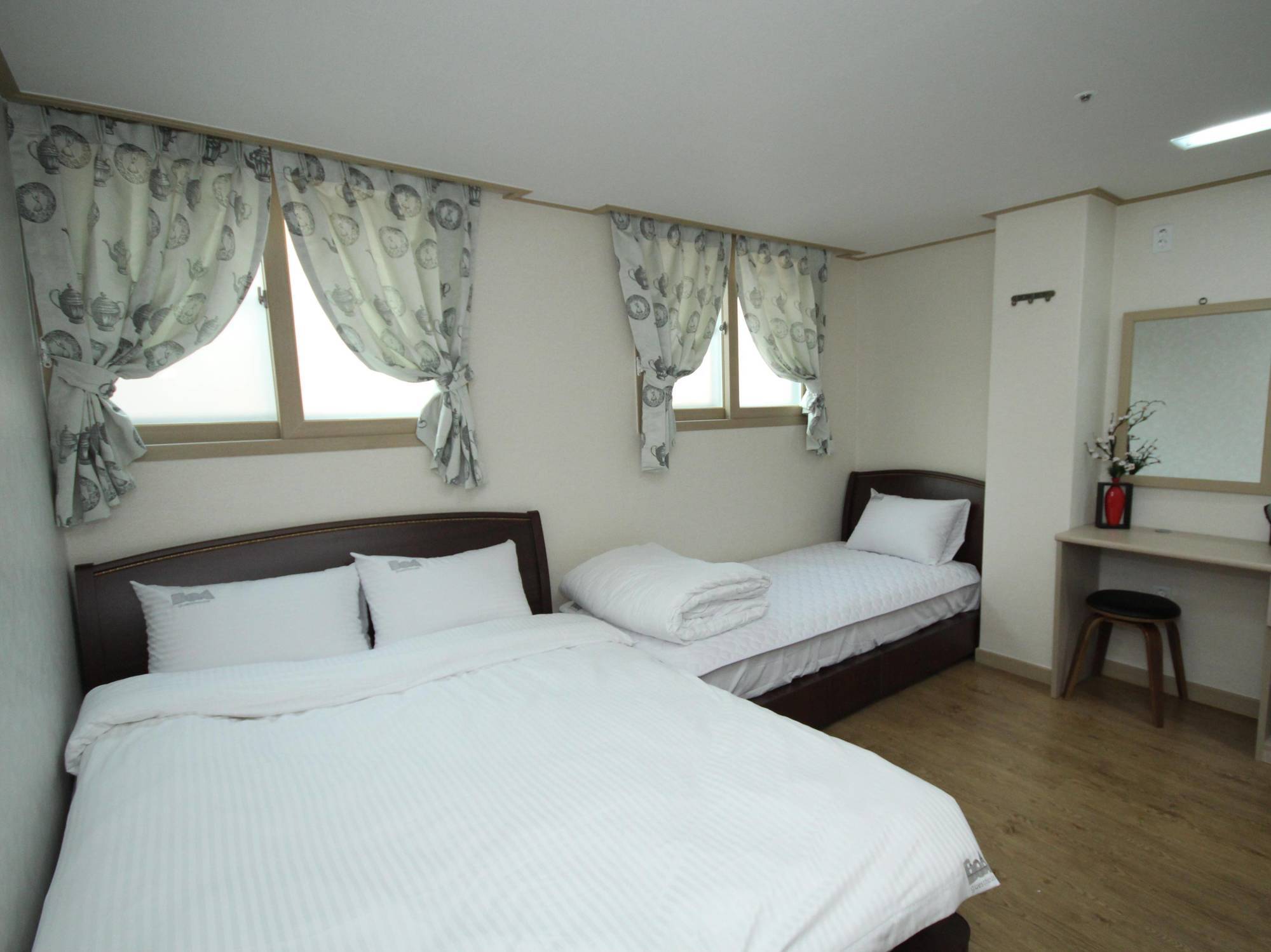 Albergue Boa Travel House Seúl Exterior foto